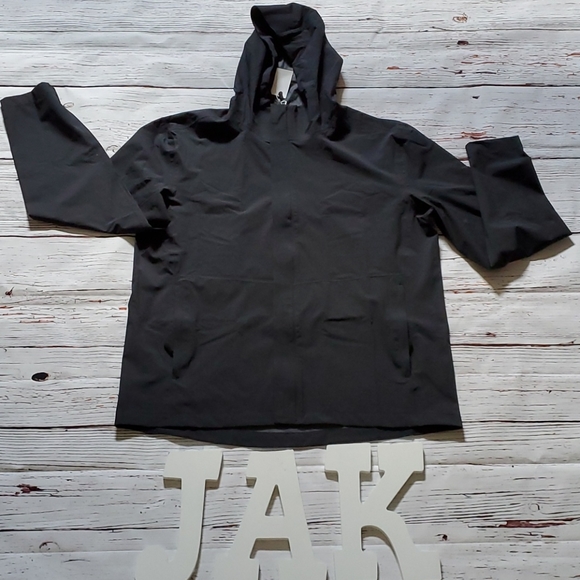 🆕️ 32 DEGREE MEN'S BLACK LIGHTWEIGHT JACKET - Picture 2 of 10